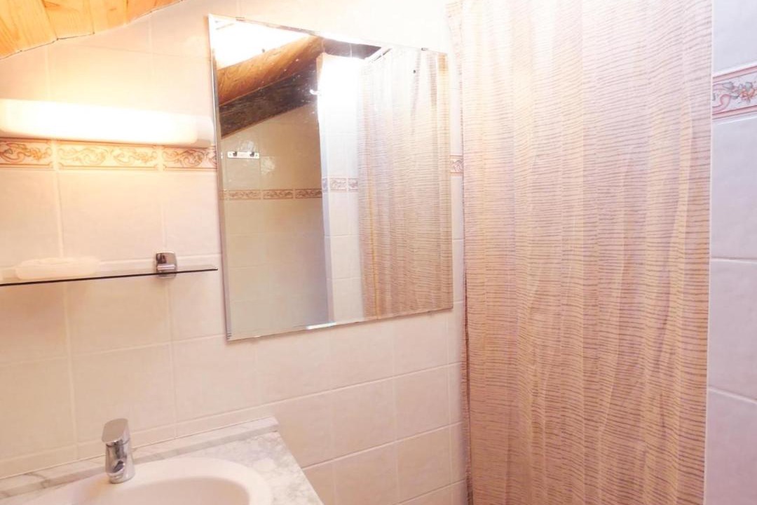 Photo of Bathroom in Herm