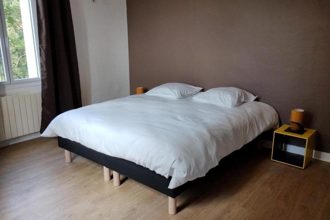 Photo of Bedroom in Lhommaize