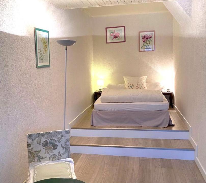 Photo of Bedroom in Gespunsart