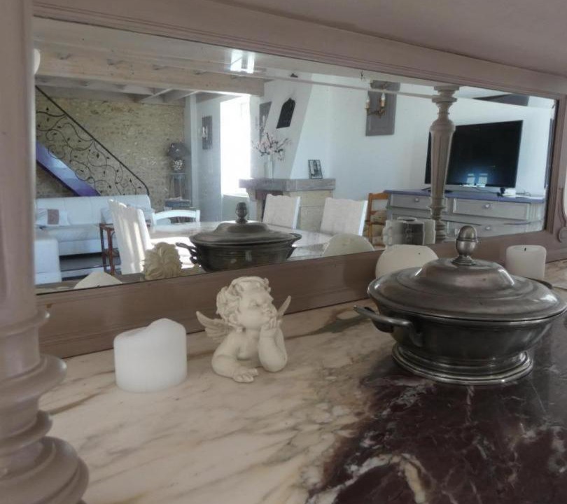 Photo of Livingroom in Charroux