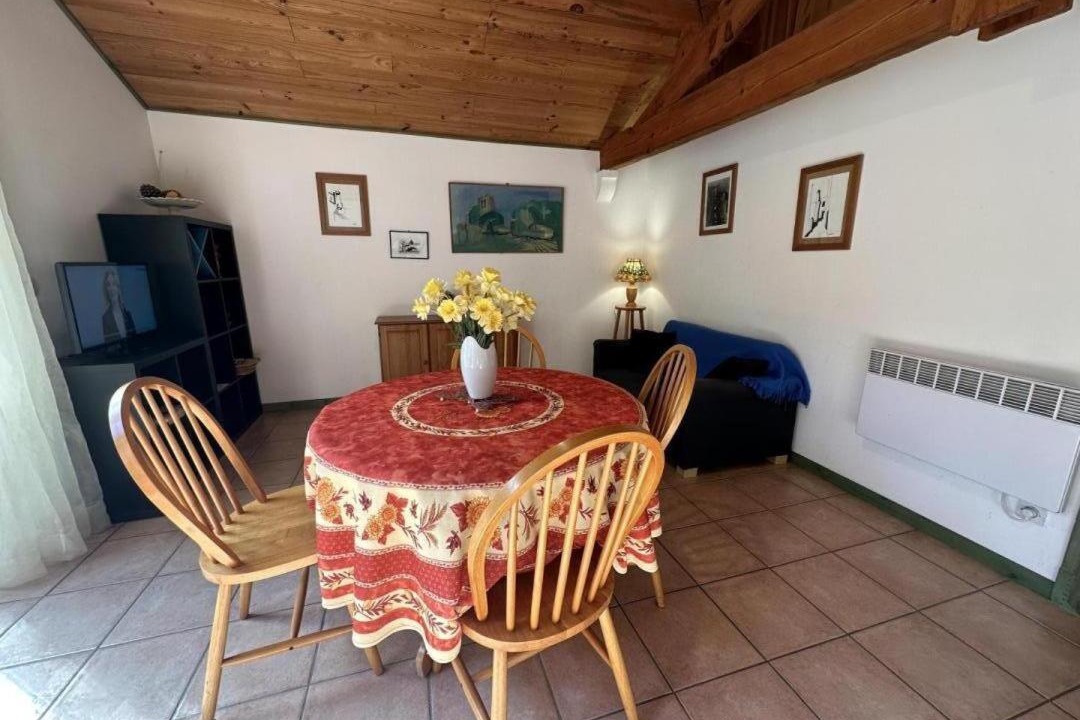 Photo of Others in Argelouse