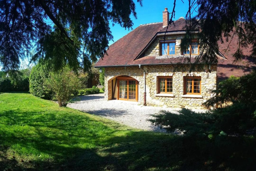 Photo of Buildings in Bar-sur-Seine