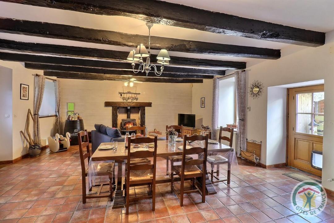 Photo of Livingroom in Pleine-Fougeres