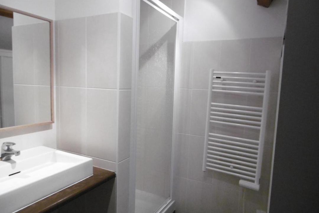 Photo of Bathroom in Cherves