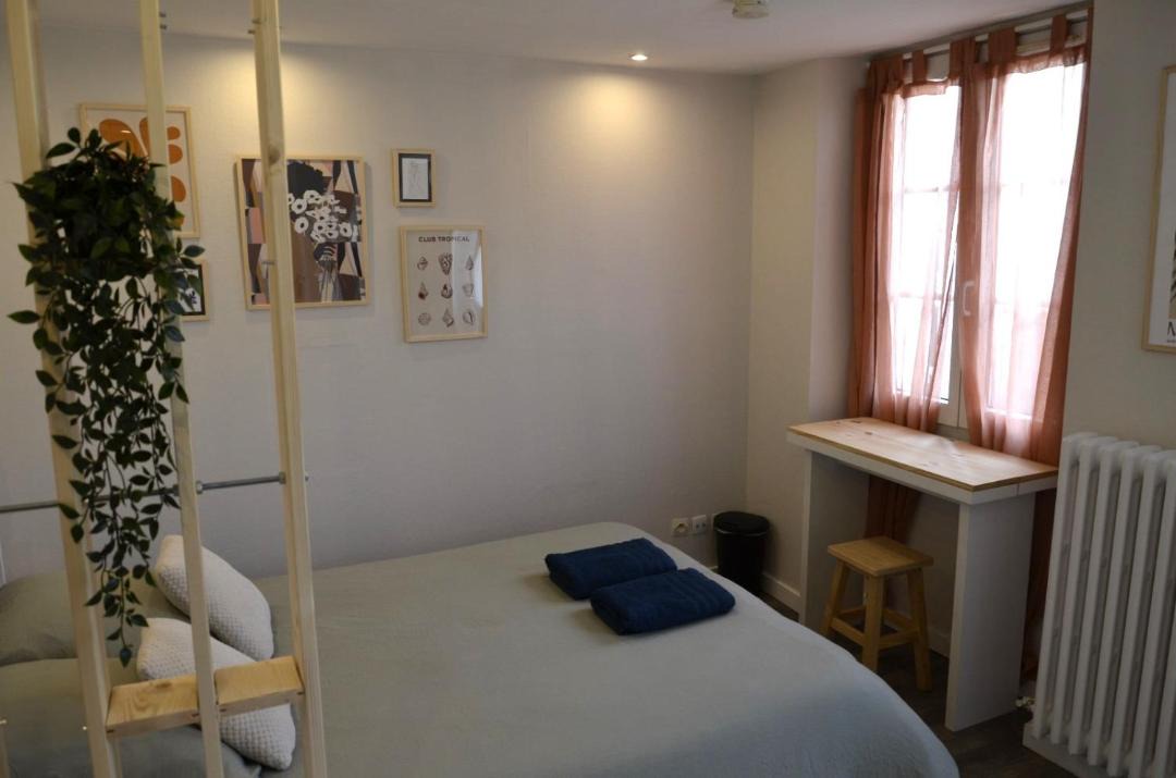 Photo of Bedroom in Les Hauts de Saint-Aubin