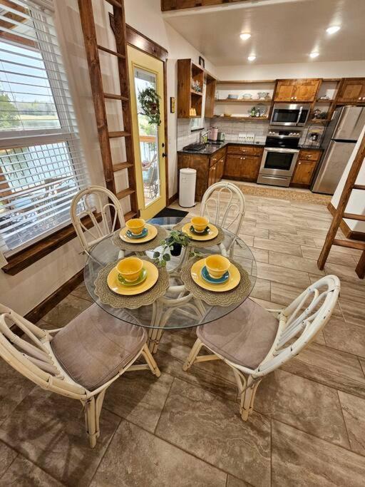 Photo of Kitchen in Guthrie