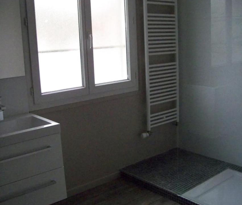 Photo of Others in Chamant