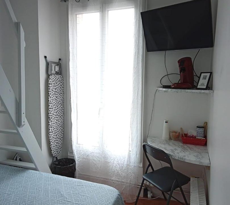 Photo of Bedroom in Cachan