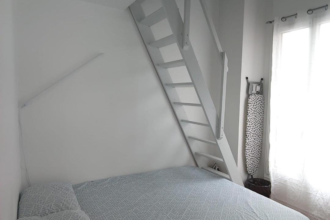 Photo of Bedroom in Cachan