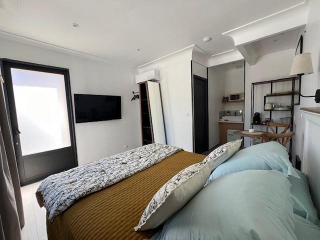 Photo of Bedroom in Puyvert