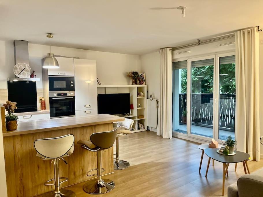 Photo of Livingroom in Villemomble