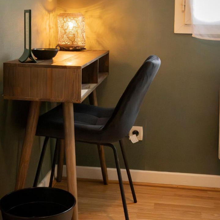 Photo of Others in Chanos-Curson