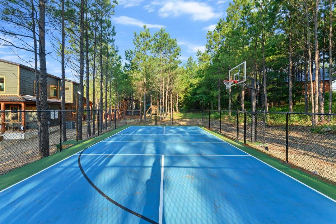 Photo of Outdoor in Pickens
