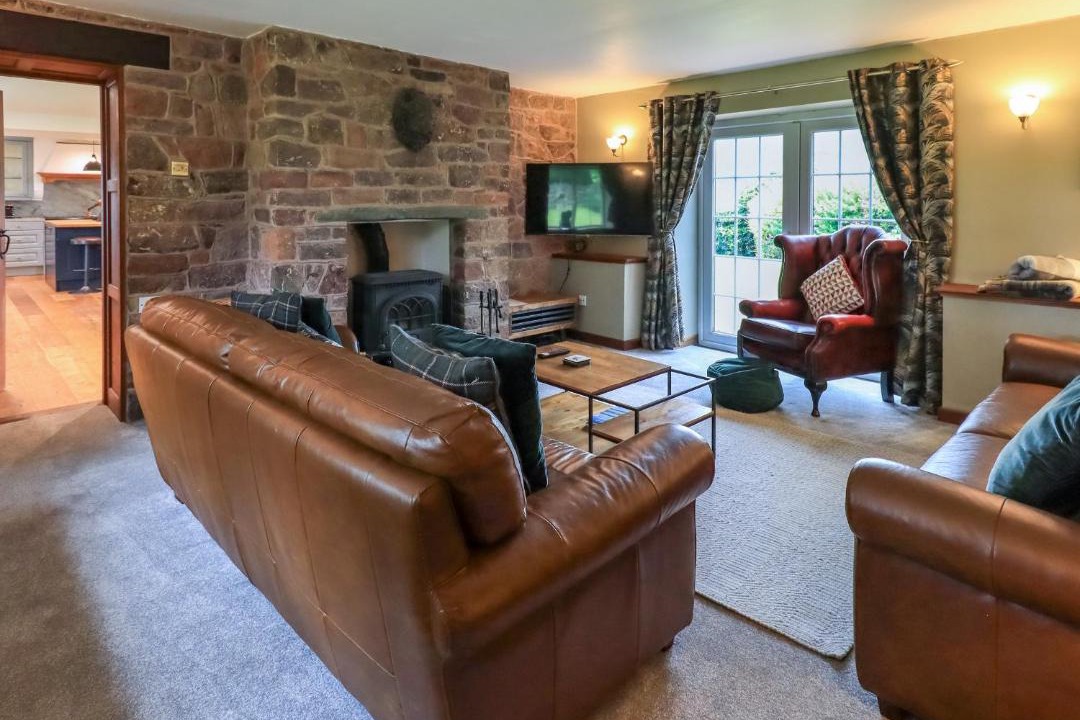 Photo of Livingroom in Scales