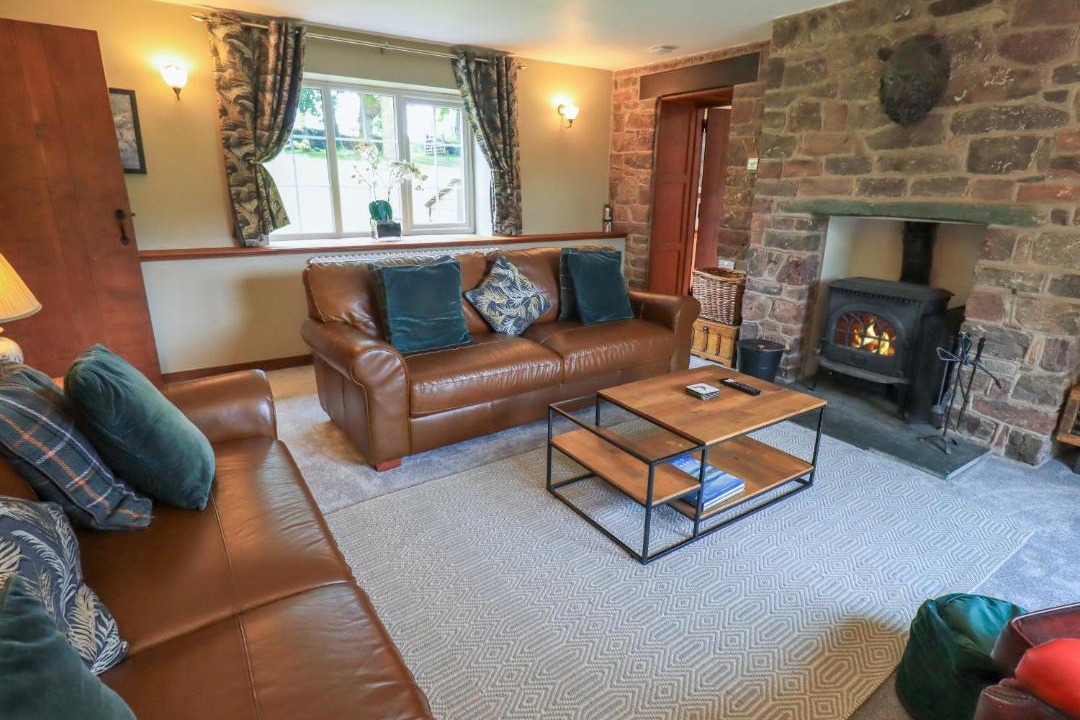 Photo of Livingroom in Scales