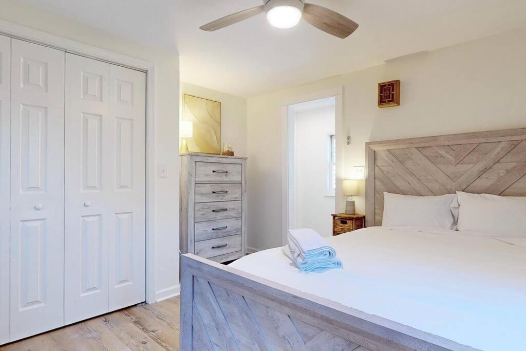 Photo of Bedroom in Milford