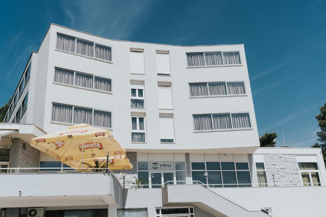 Photo of Others in Ploce