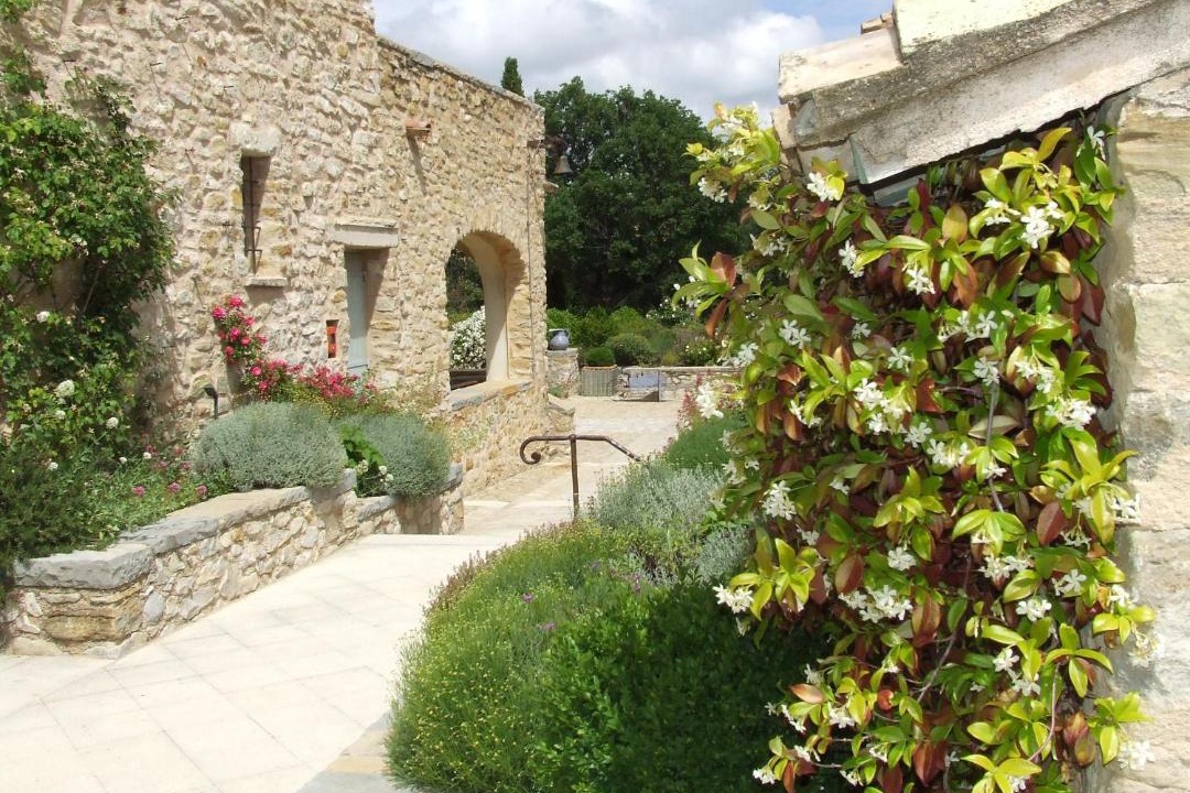 Photo of Others in Crestet