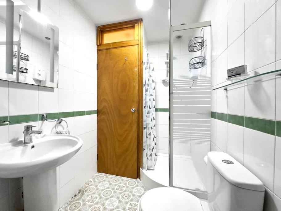 Photo of Bathroom in South Harrow