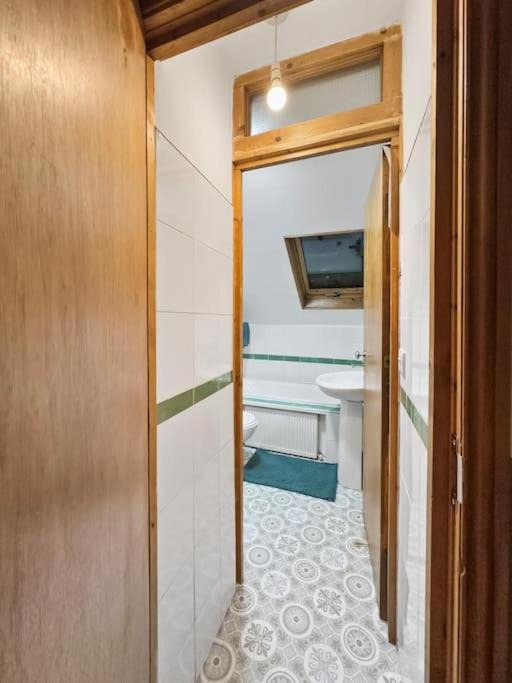 Photo of Others in South Harrow