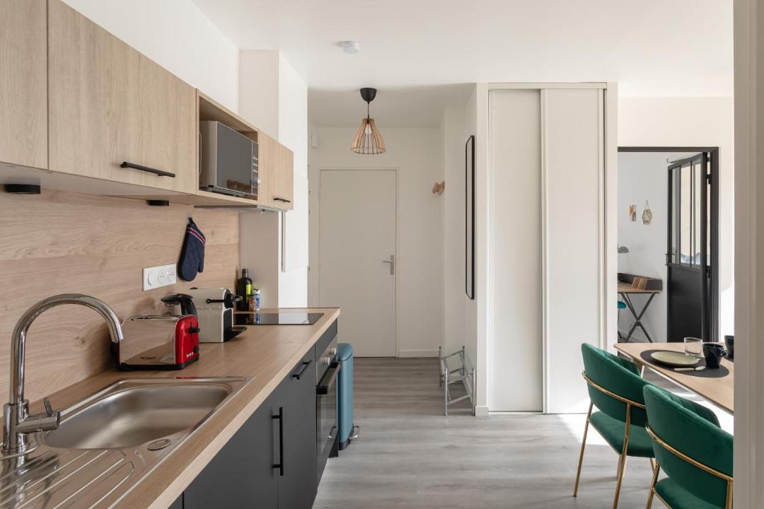 Photo of Kitchen in Thabor - Saint-Helier