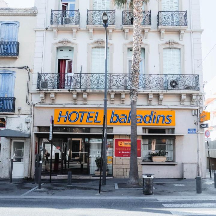 Photo of Others in La Gare