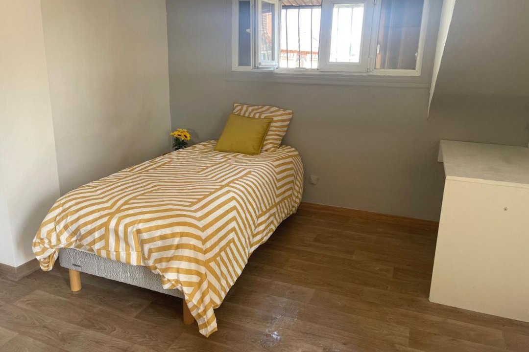 Photo of Bedroom in Villeneuve-le-Roi