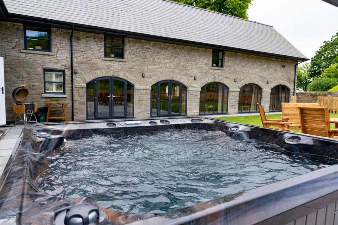 Photo of Buildings in Kidwelly