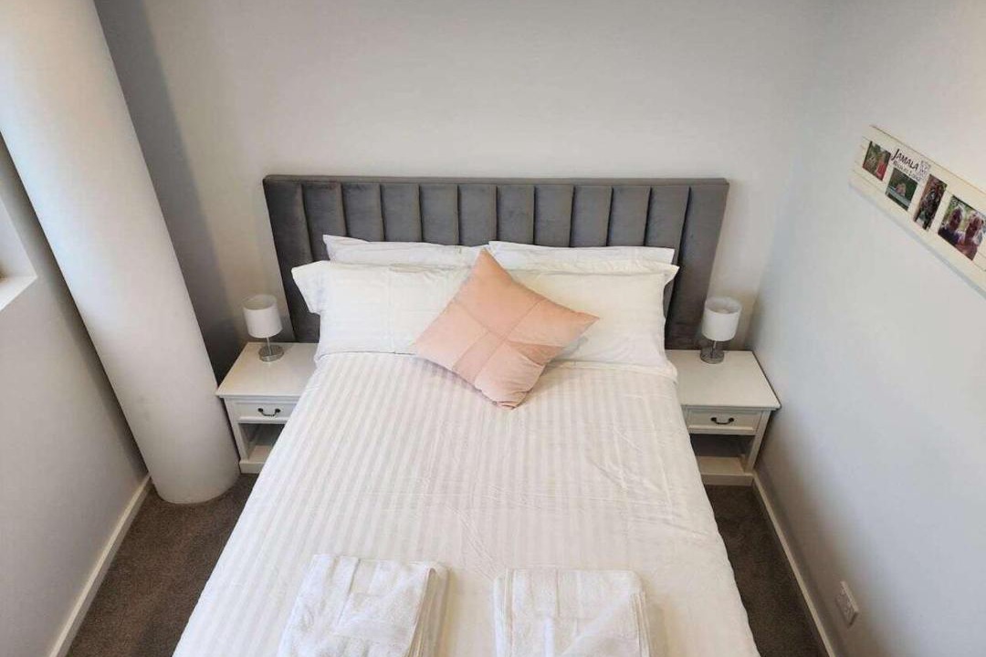 Photo of Bedroom in Gladstone Park