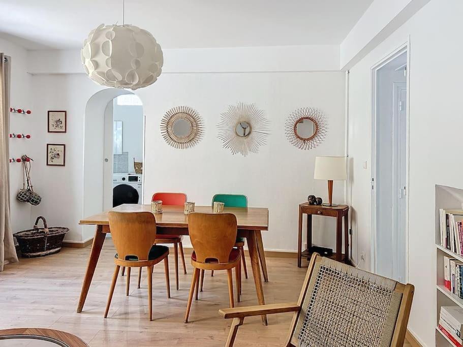 Photo of Livingroom in Centre Ville
