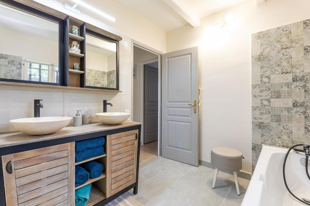 Photo of Bathroom in Bedarieux
