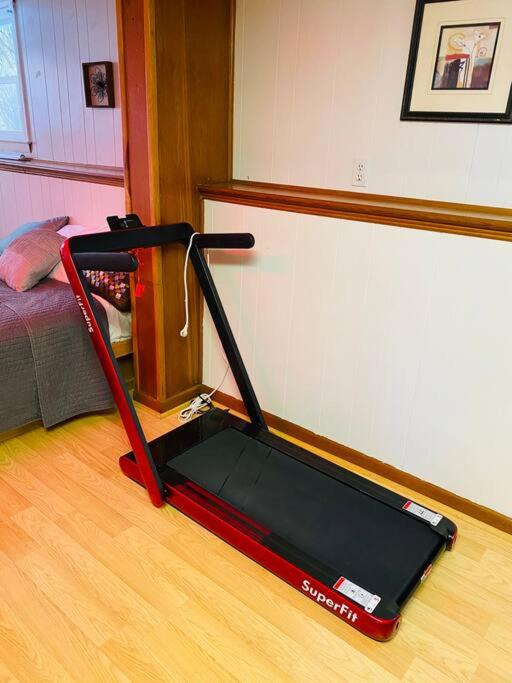 Photo of Others in Lee