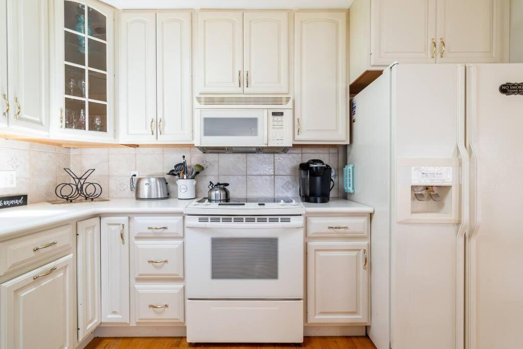 Photo of Kitchen in Lee