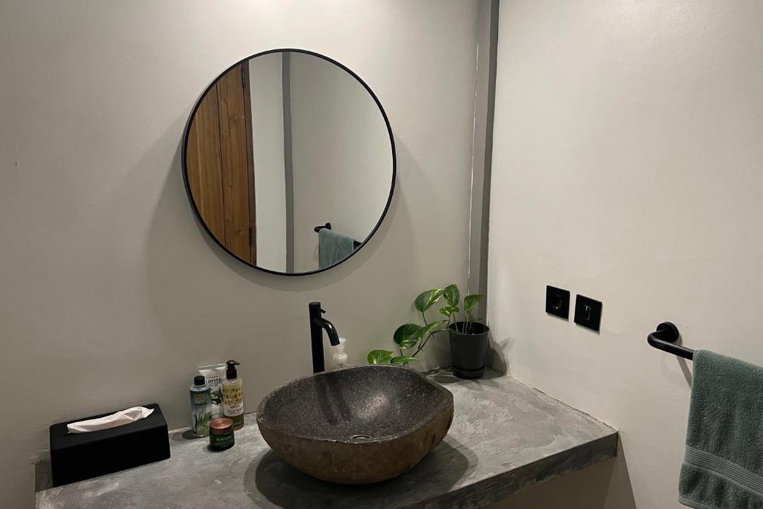 Photo of Bathroom in Airmadidi