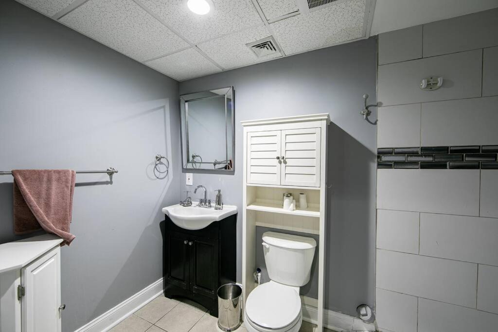 Photo of Bathroom in White Mills