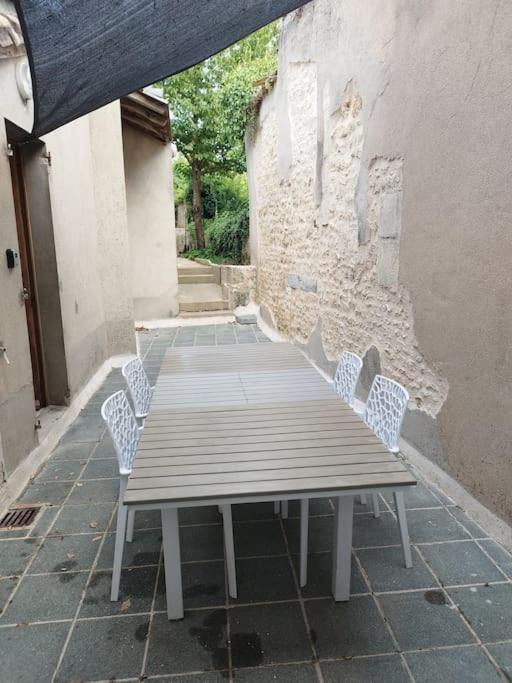 Photo of Others in Couhe