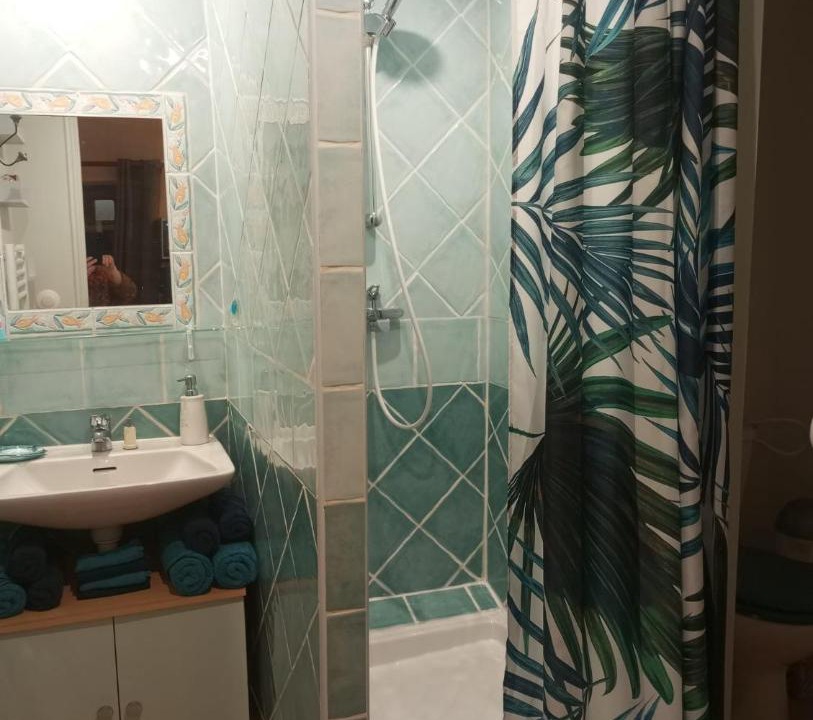 Photo of Bathroom in Boisset-et-Gaujac
