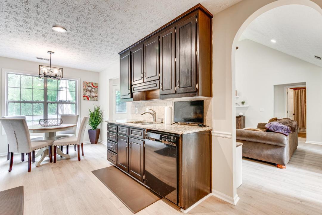 Photo of Livingroom in Dacula