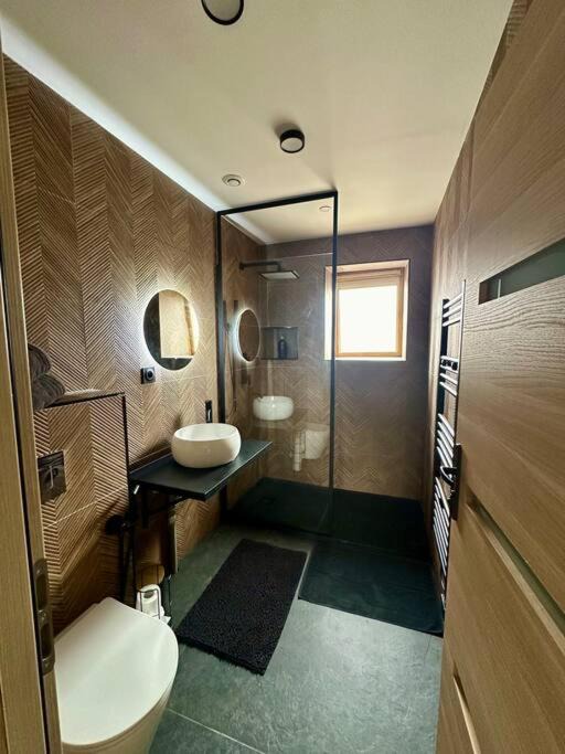 Photo of Bathroom in Saint-Pol-sur-Mer