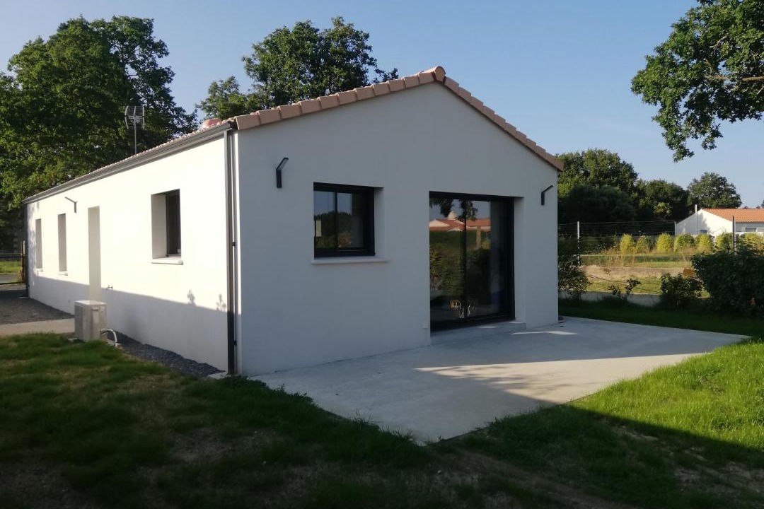 Photo of Buildings in La Garnache