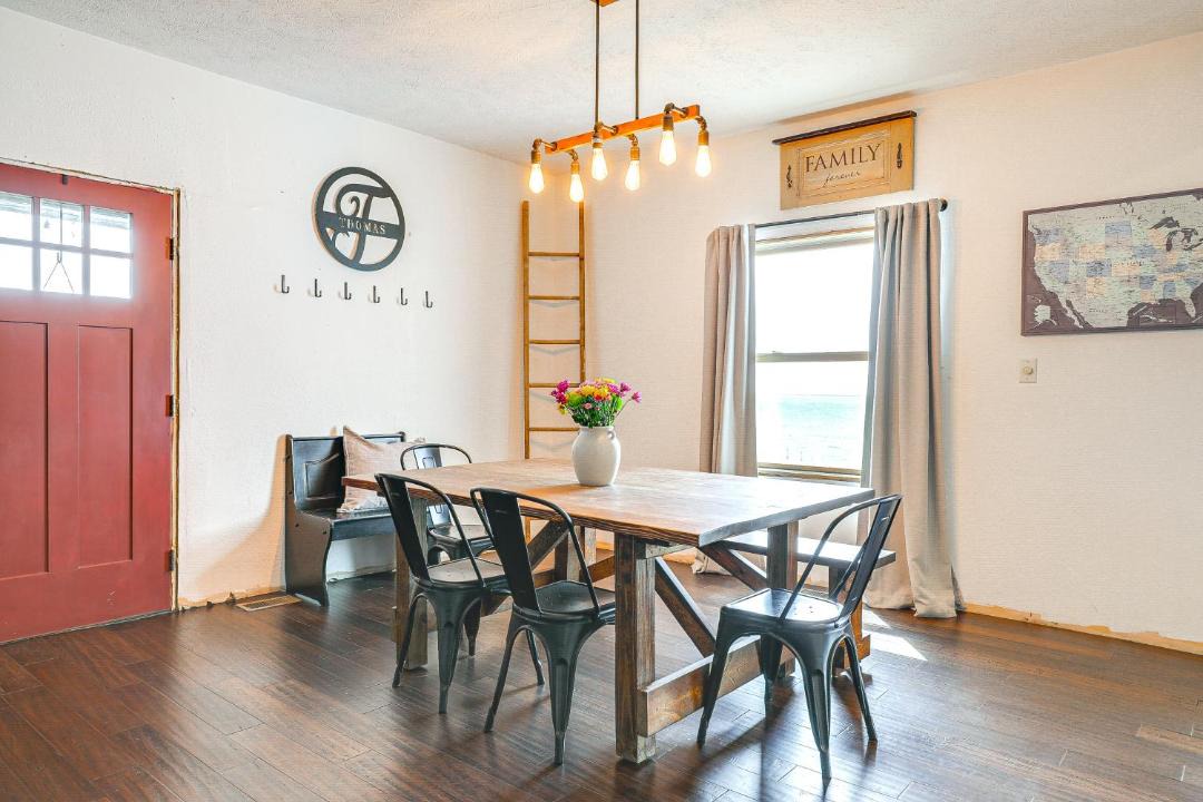 Photo of Livingroom in Seward County