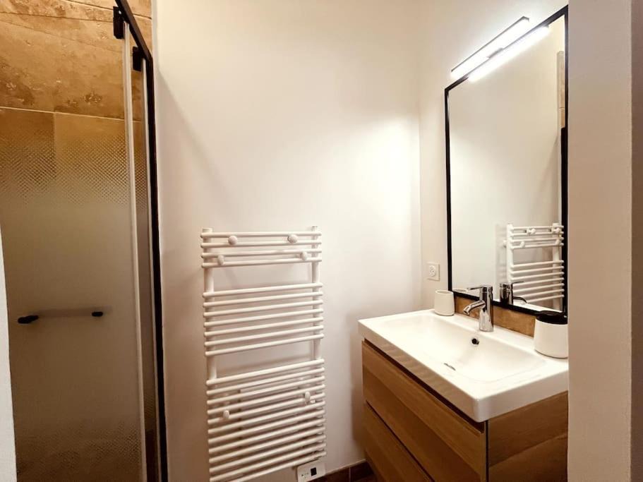 Photo of Bathroom in Grezan