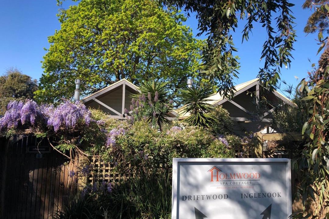 Photo of Buildings in Cowes