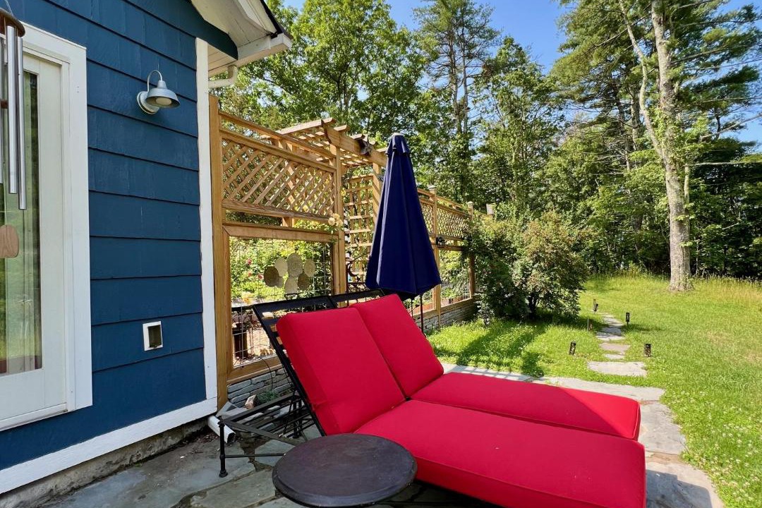 Photo of Patio Balcony in Saugerties