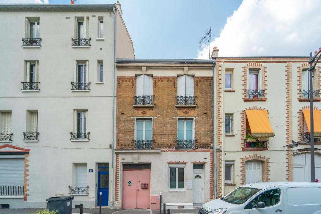Photo of Buildings in Petit-Ivry