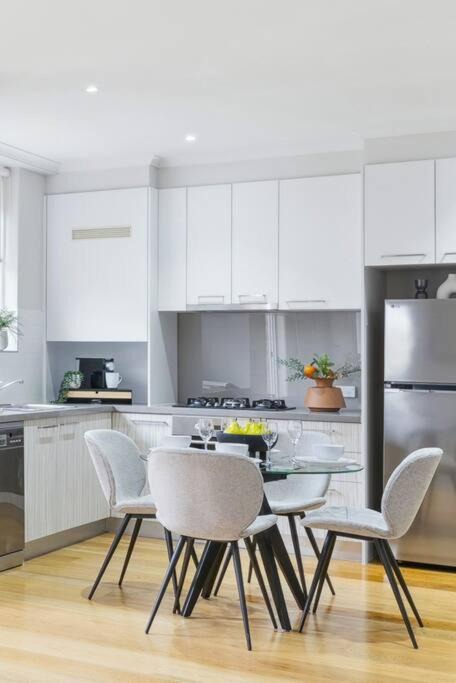 Photo of Kitchen in St. Kilda East