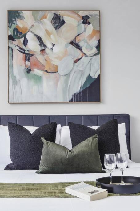 Photo of Others in St. Kilda East