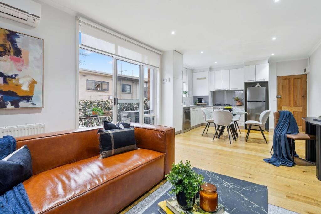 Photo of Others in St. Kilda East