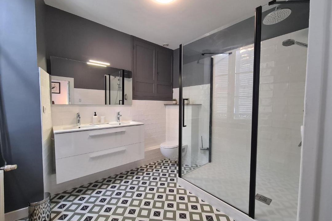 Photo of Bathroom in Chateauroux