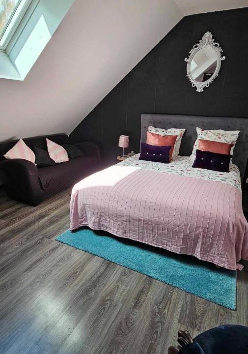 Photo of Others in Monnaie